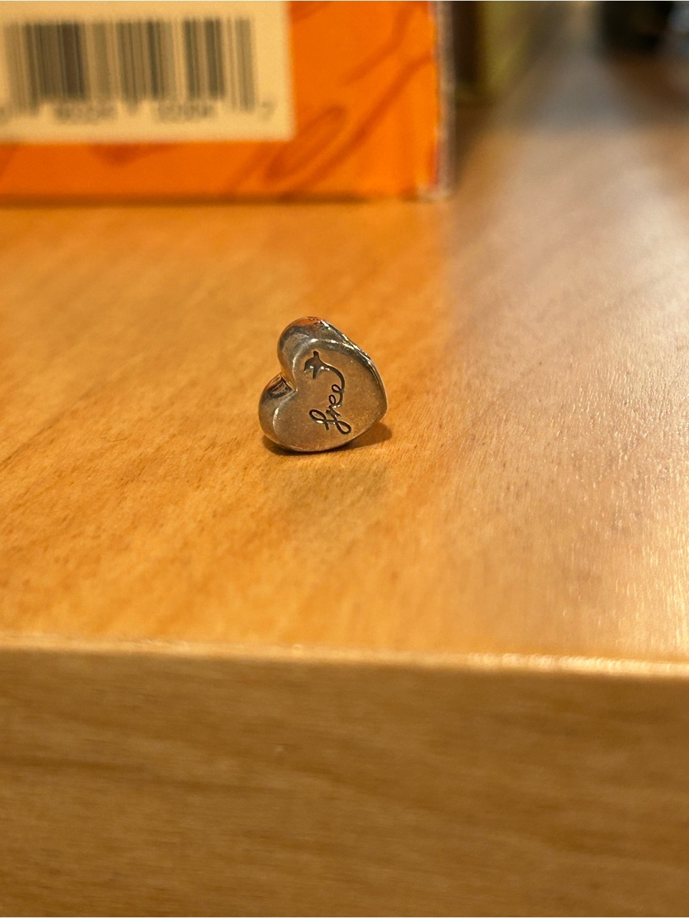 Pandora Silver Heart 'Free' Charm with Bird Accent - Picture 3 of 4